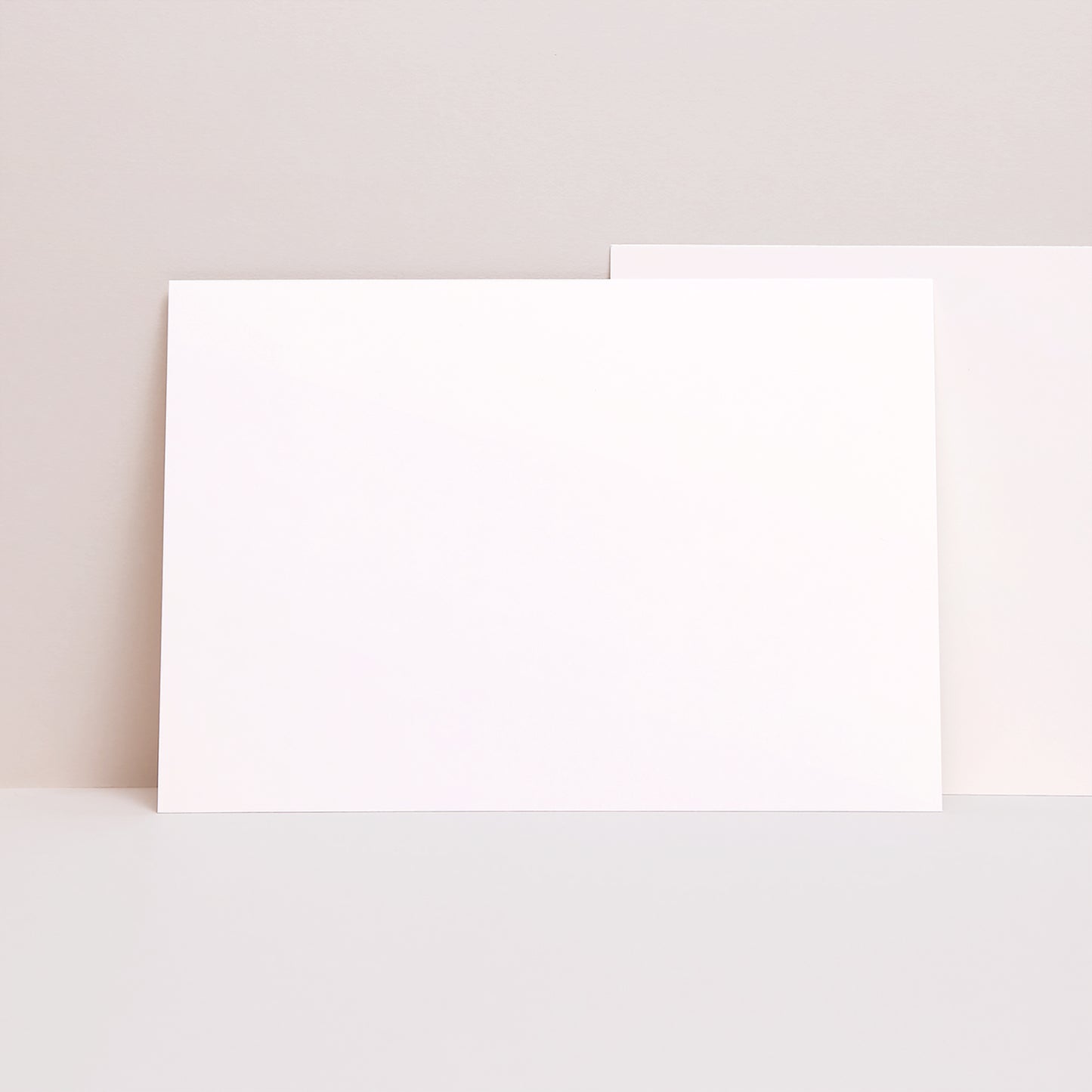 Uitnodigingskaart Geboorte Portret Mevrouw foto N° 1