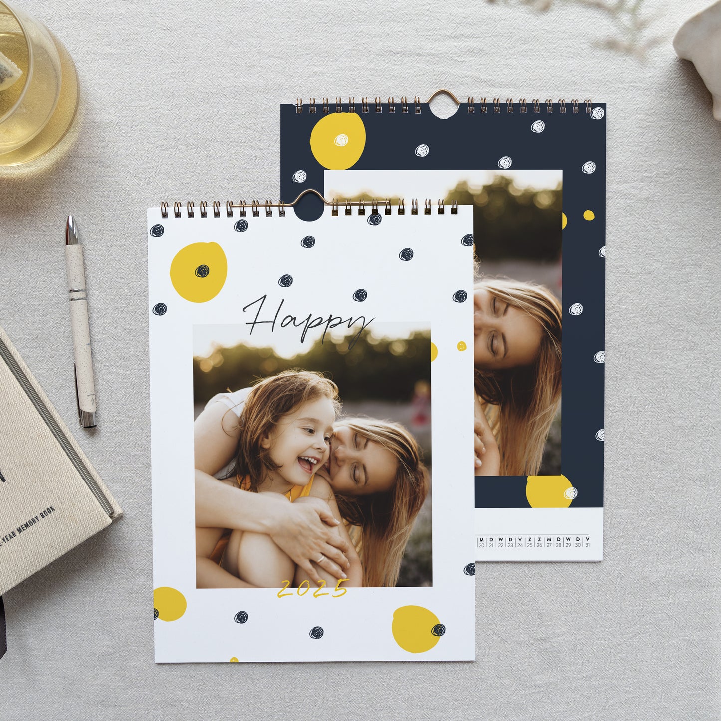 Kalender Eindejaar Muurschildering A4 Geel en zwart foto N° 1