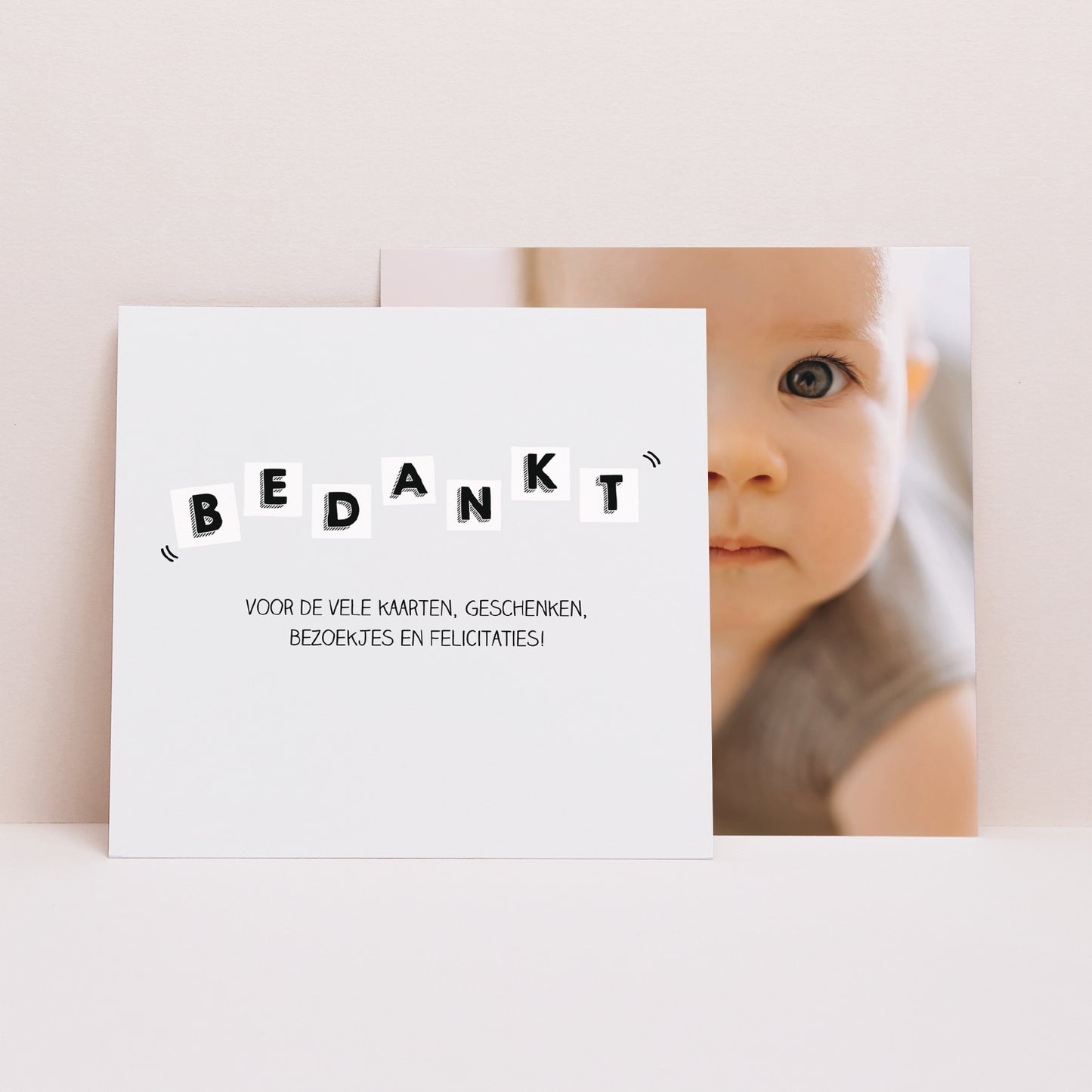 Bedankkaart Geboorte Vierkant Brieven van baby's foto N° 1