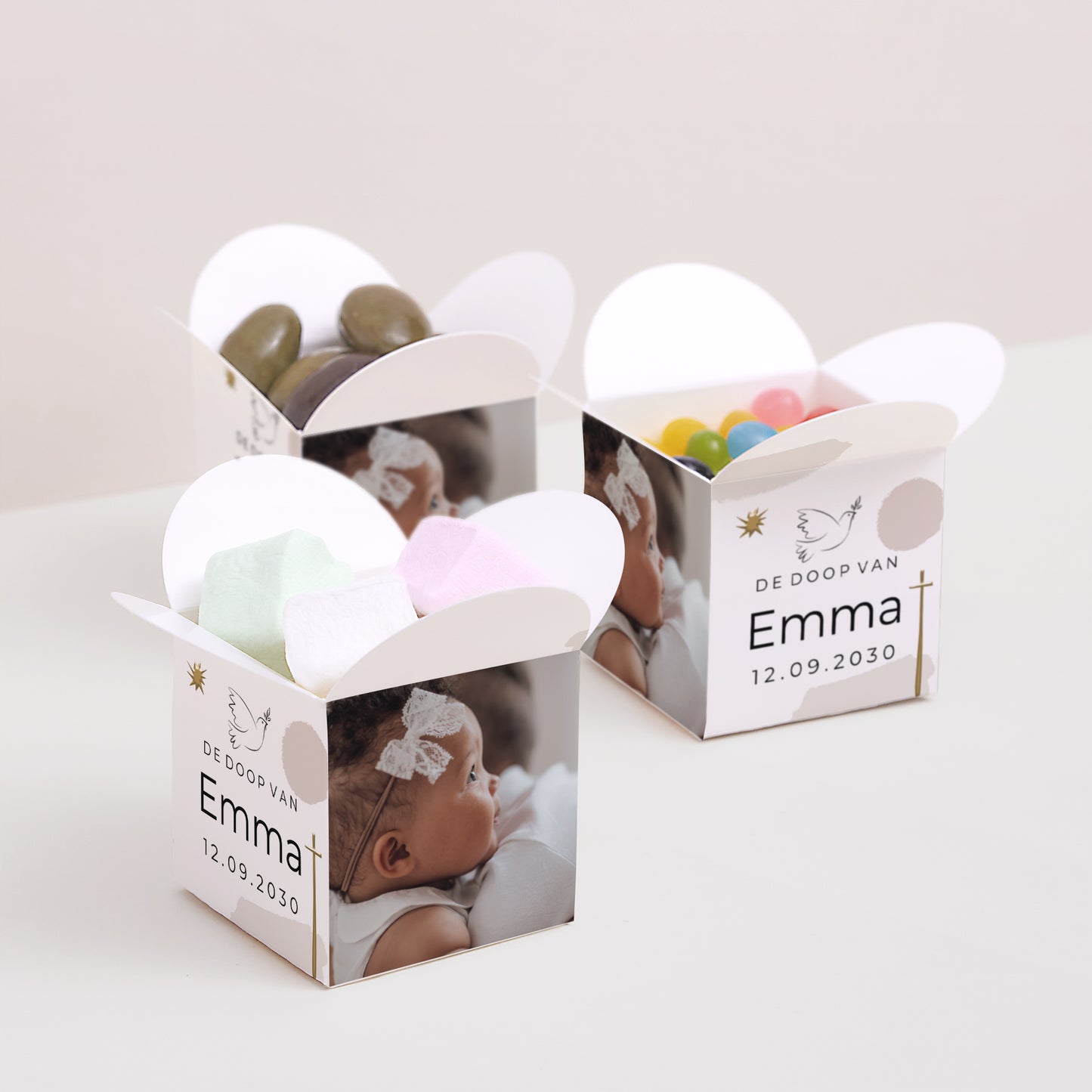 Doosje voor suikerbonen Doop Vlinderklep opening Picassostijl foto N° 3