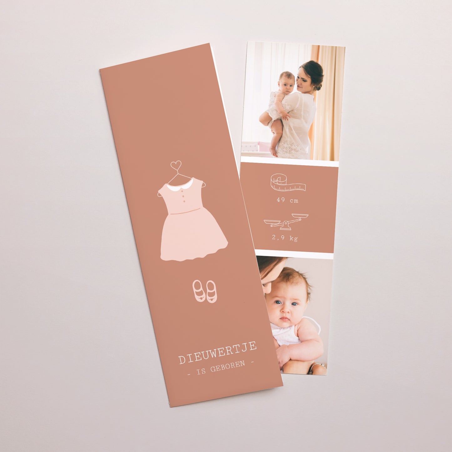 Uitnodigingskaart Geboorte Fotocabine bladwijzer Roze jurk, foto's, boekenlegger foto N° 1
