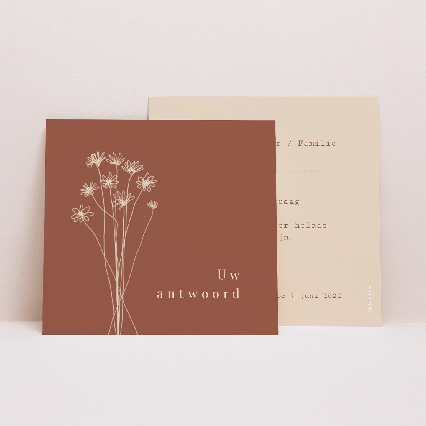 RSVP kaart Huwelijk Vierkant Silhouet - veldbloemen foto N° 1