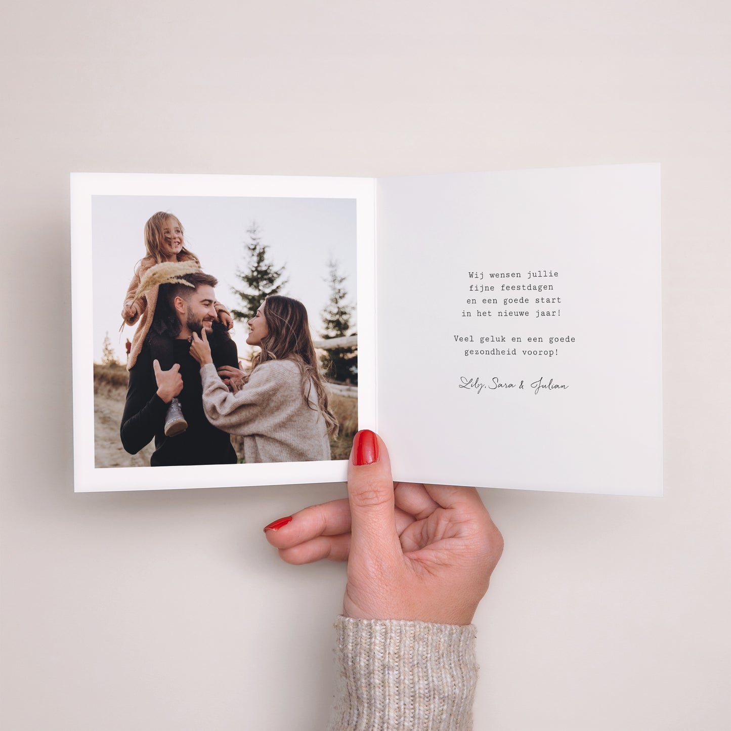 Kerstkaart Eindejaar Dubbel vierluik Dennen- en maretakrans foto N° 2