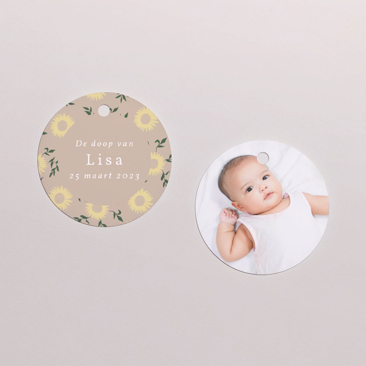 Cadeaulabel Doop Ronde Zonnebloemen, patronen, meisje foto N° 1