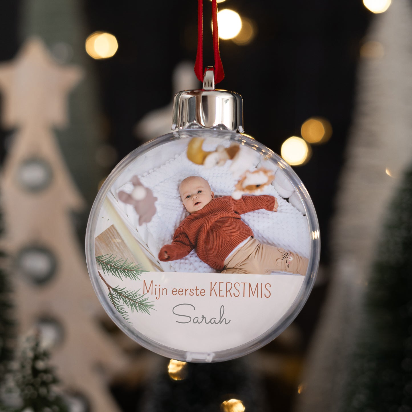 Kerstbal Eindejaar Ronde Kerstboomtakken foto N° 1