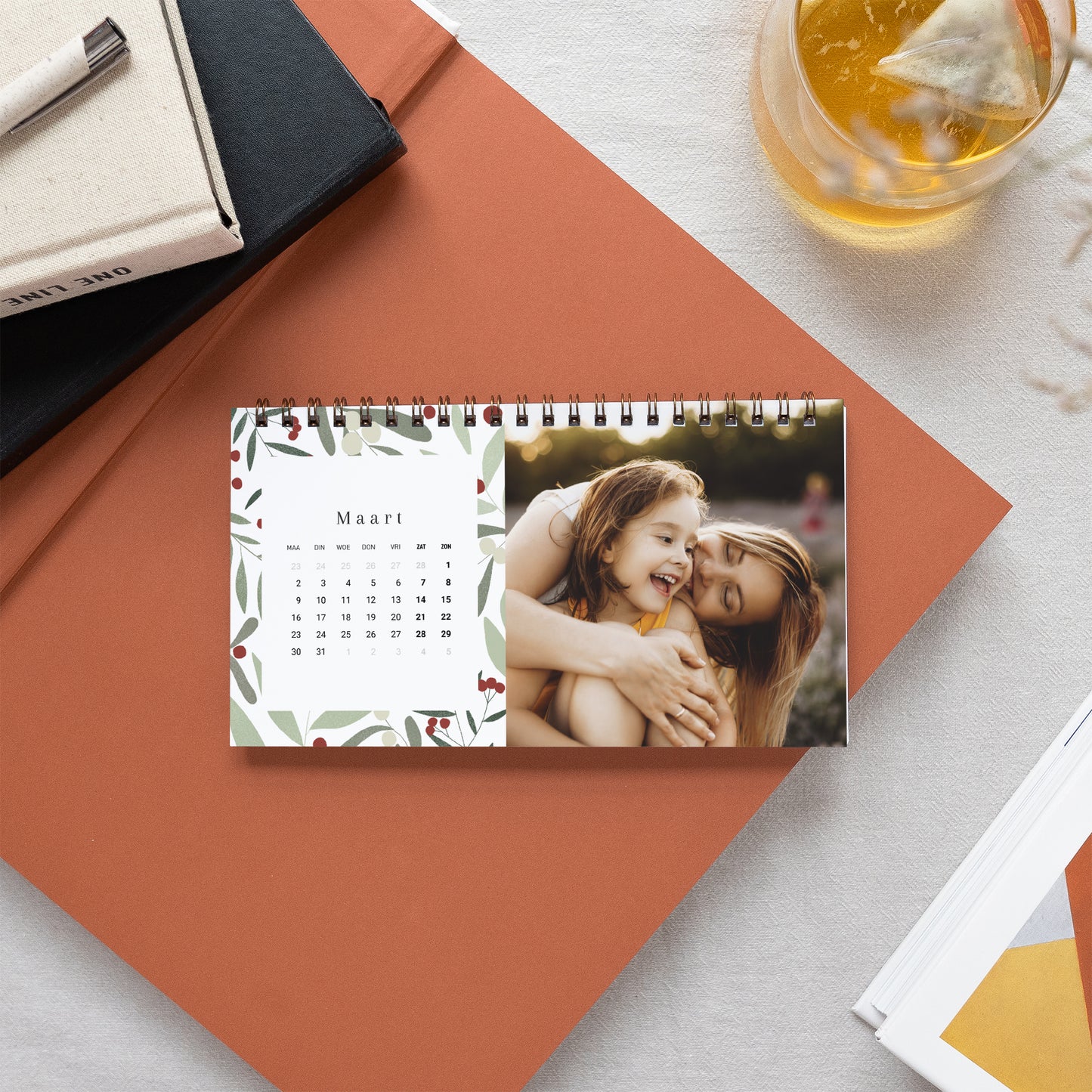 Kalender Eindejaar Kantoor, landschap kerstmotief, groene tinten foto N° 3