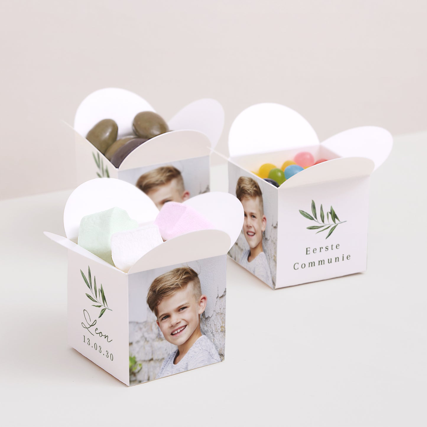 Doosje voor suikerbonen Communie Vlinderklep opening Gezegende palm foto N° 3