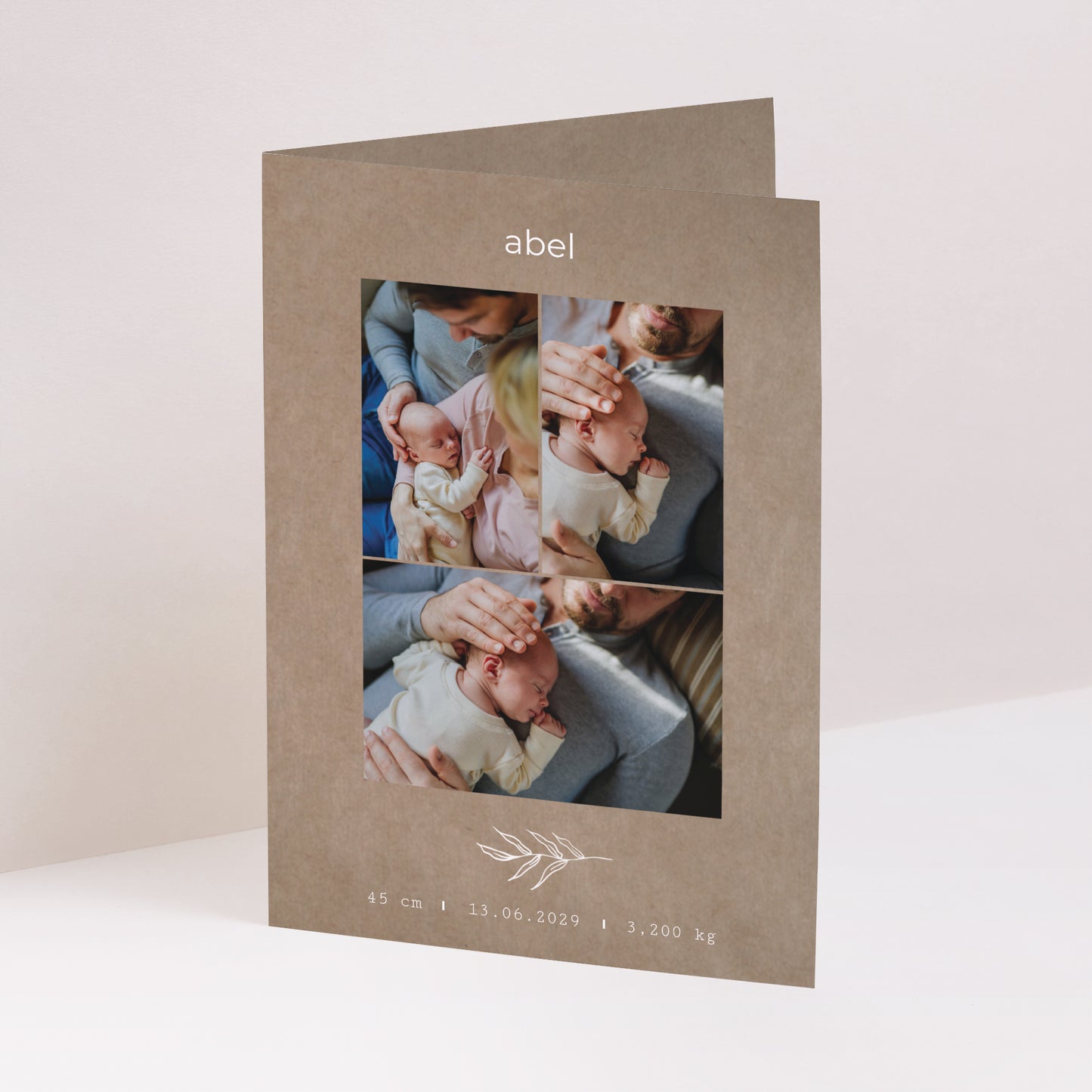 Uitnodigingskaart Geboorte Portret dubbele vouw streng en kraft foto N° 1