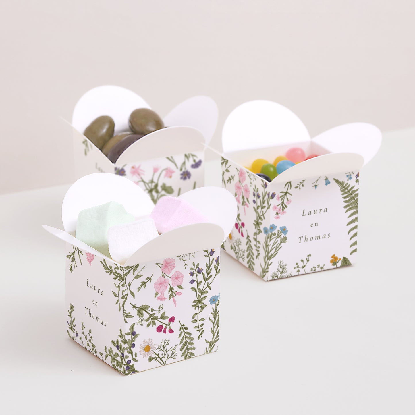 Doosje voor suikerbonen Huwelijk Vlinderklep opening Vintage kroon foto N° 3