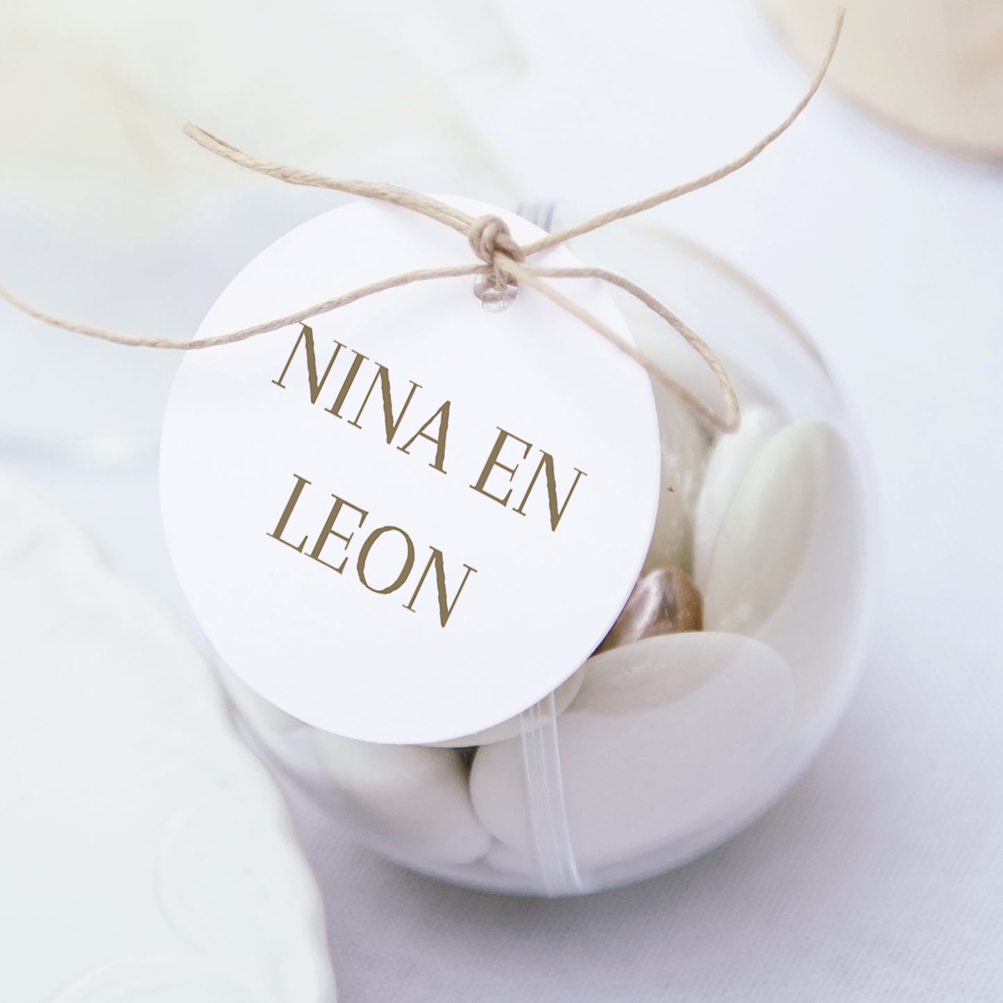 Doosje voor suikerbonen Huwelijk bal met ronde etiket Elegante gypsophile foto N° 1