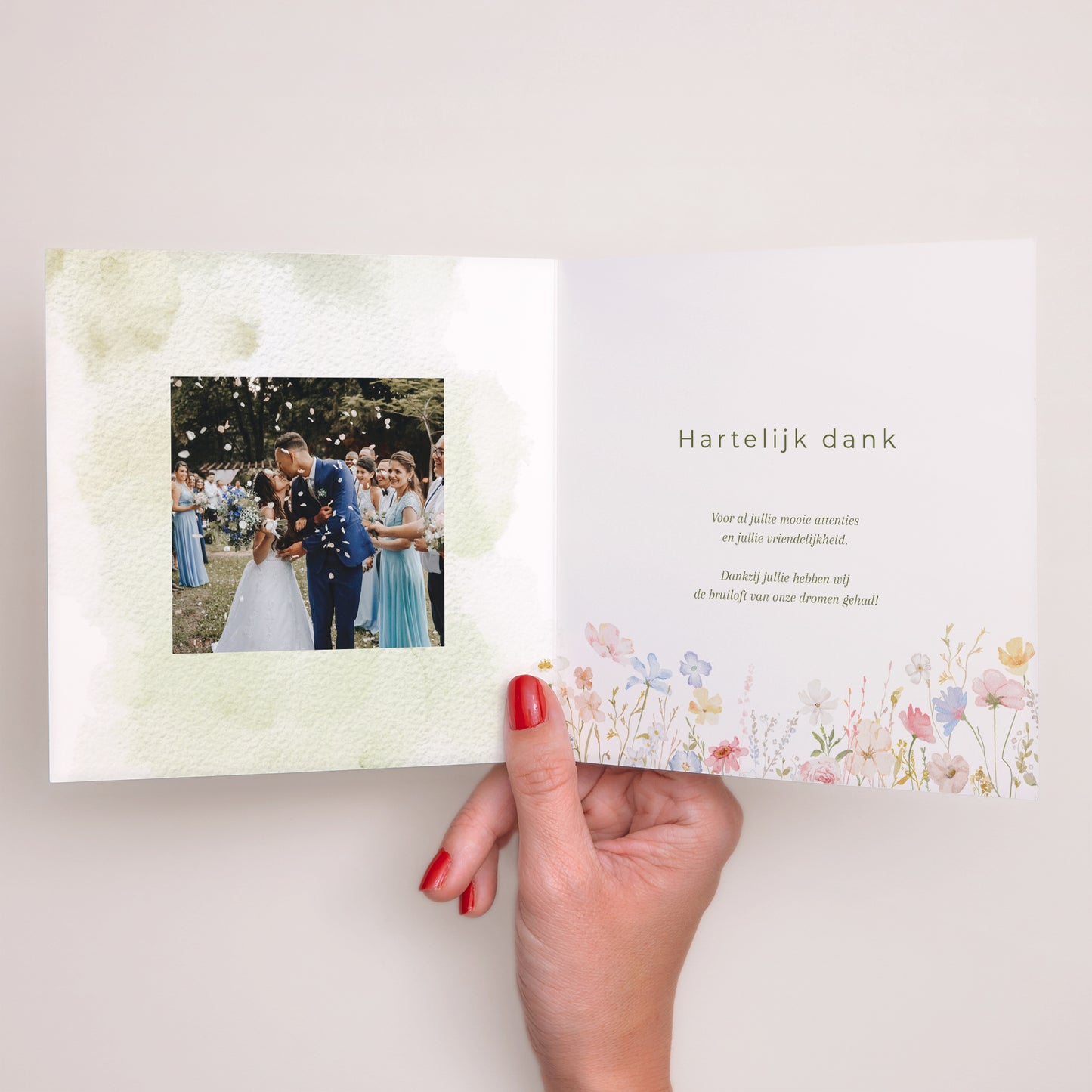 Bedankkaart Huwelijk Dubbele vierkante vouw Krant van wilde bloemen foto N° 2