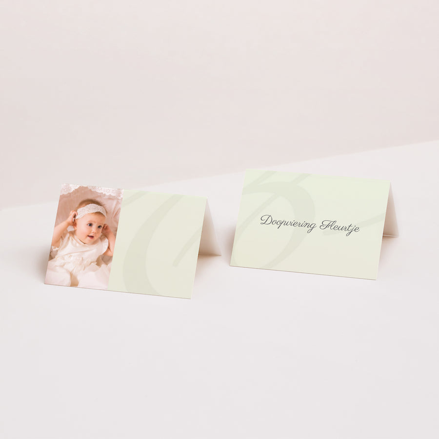 Naamkaartjes Doop 2 luiken Ceremonie - Beige foto