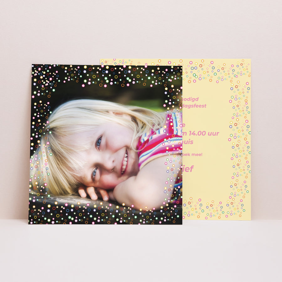 Uitnodigingen Kinderverjaardag Vierkant Confettis foto