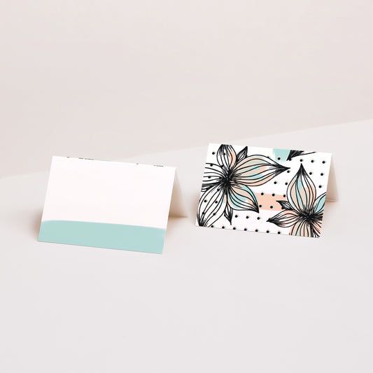 Naamkaartjes Huwelijk 2 luiken Leuke bloemen foto