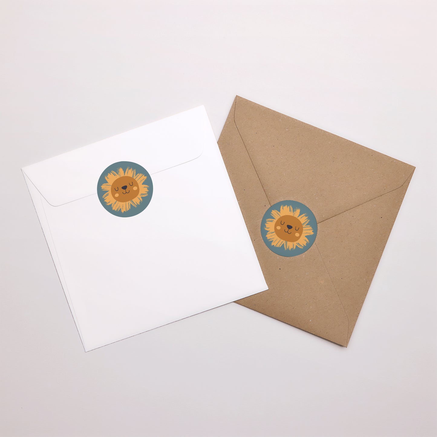 Sticker Geboorte Cirkel Klein Leeuw foto N° 1