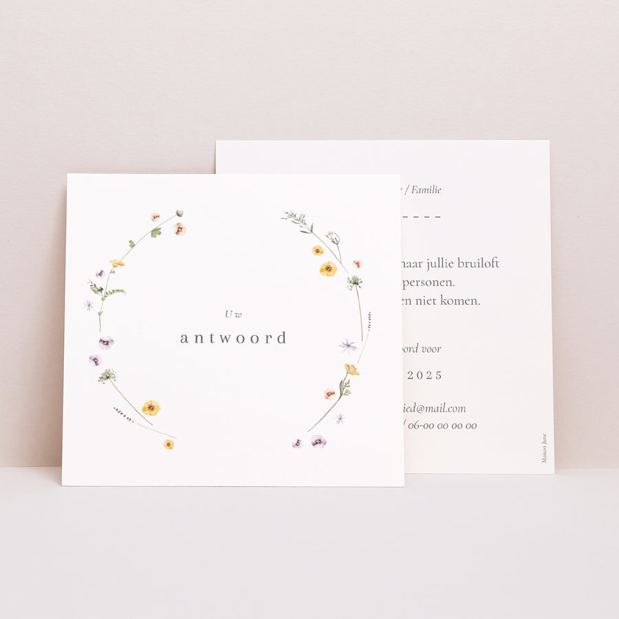 RSVP kaart Huwelijk Vierkant Kleine bloemenkrans foto