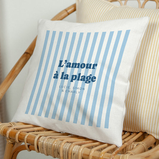 Kussen Objecten Natuurlijk beige Liefde op het blauwe strand foto