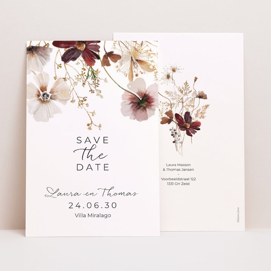 Save the date kaart Huwelijk Portret gedroogde weidebloemen foto