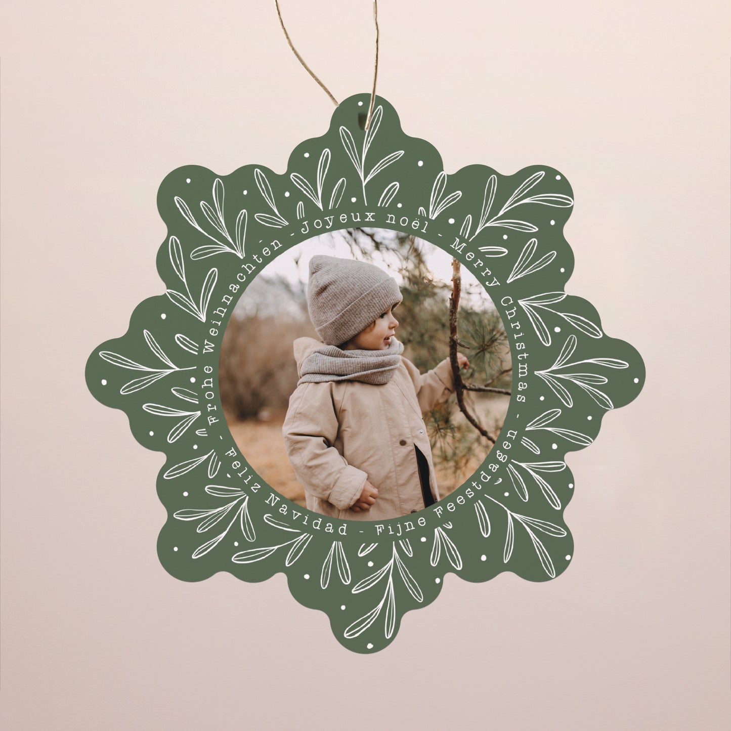 Kerstkaart Eindejaar Sneeuwvlok om op te hangen foto N° 1