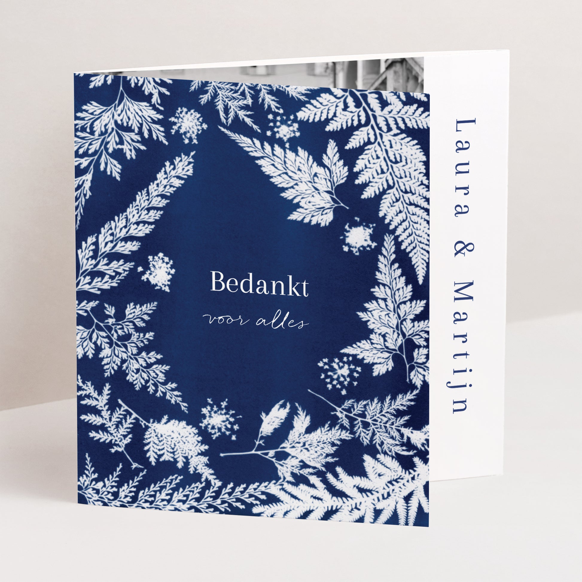 Bedankkaart Huwelijk Asymmetrisch triptiek cyanotype foto N° 1