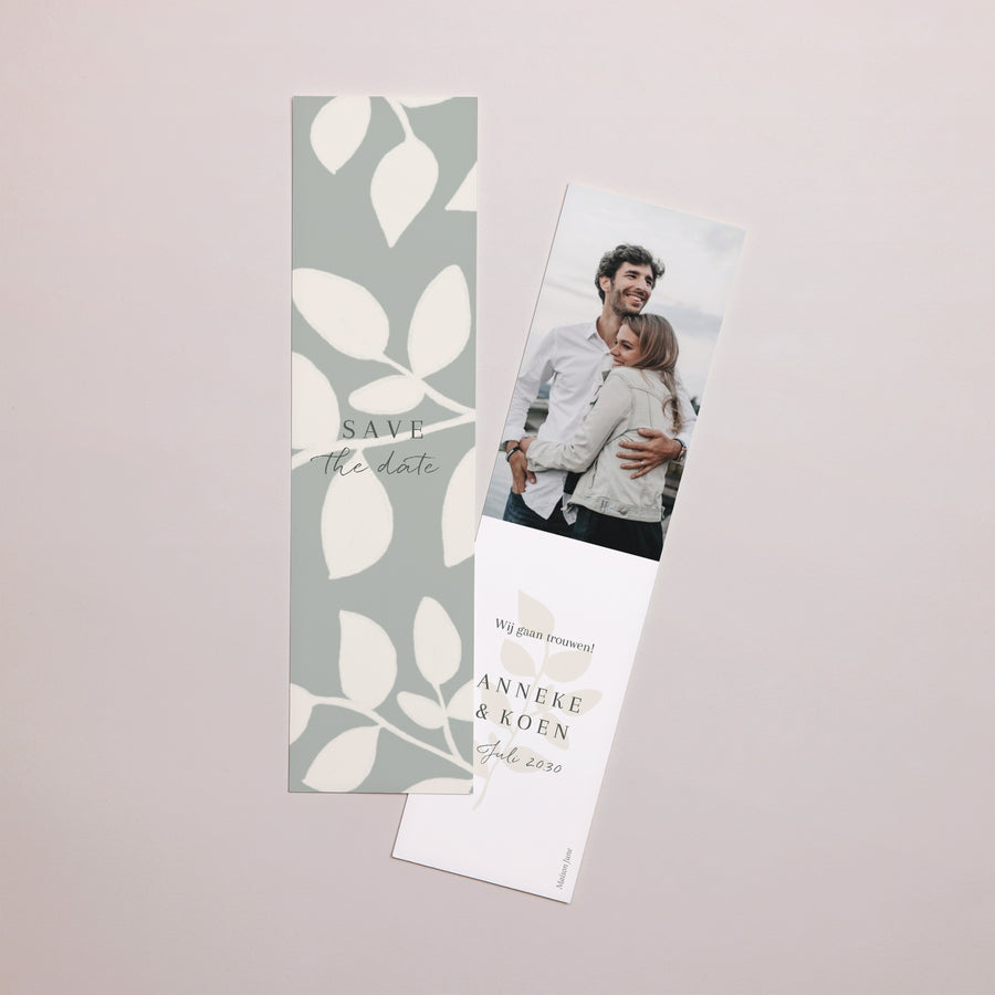 Save the date kaart Huwelijk Bladwijzer Zachte romantiek foto