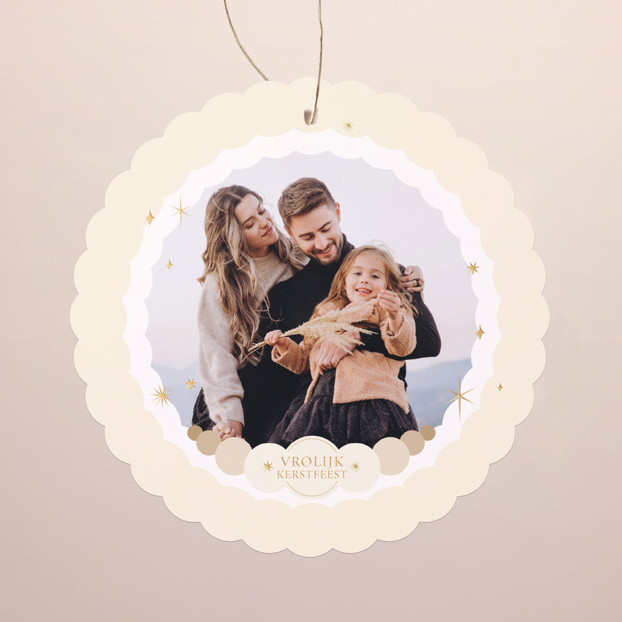 Kerstkaart Eindejaar Om op te hangen. Zachtheid van de winter foto