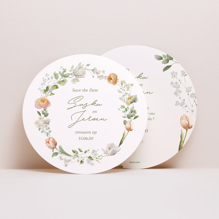 Save the date kaart Huwelijk Rond Romantische bloemenkrans foto